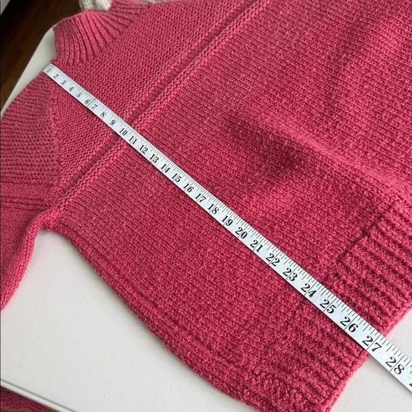 Hand-Knit Wool Sweater Raspberry Pink - Picture 12 of 14